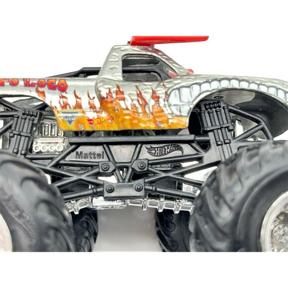 Lot of 4 Hot Wheels Monster Jam Trucks 1/64 Grave Digger Scooby-Doo El Toro etc. - Picture 10 of 10